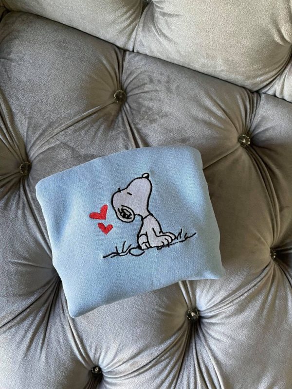Snoopy Love Embroidered Sweatshirt